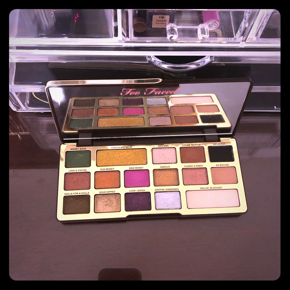 Too faced palette